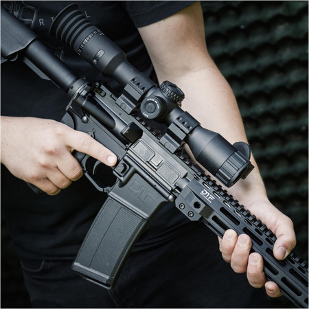 Celownik noktowizyjny noktowizor HIKMICRO Alpex 4K Lite z uchwytem pod IR